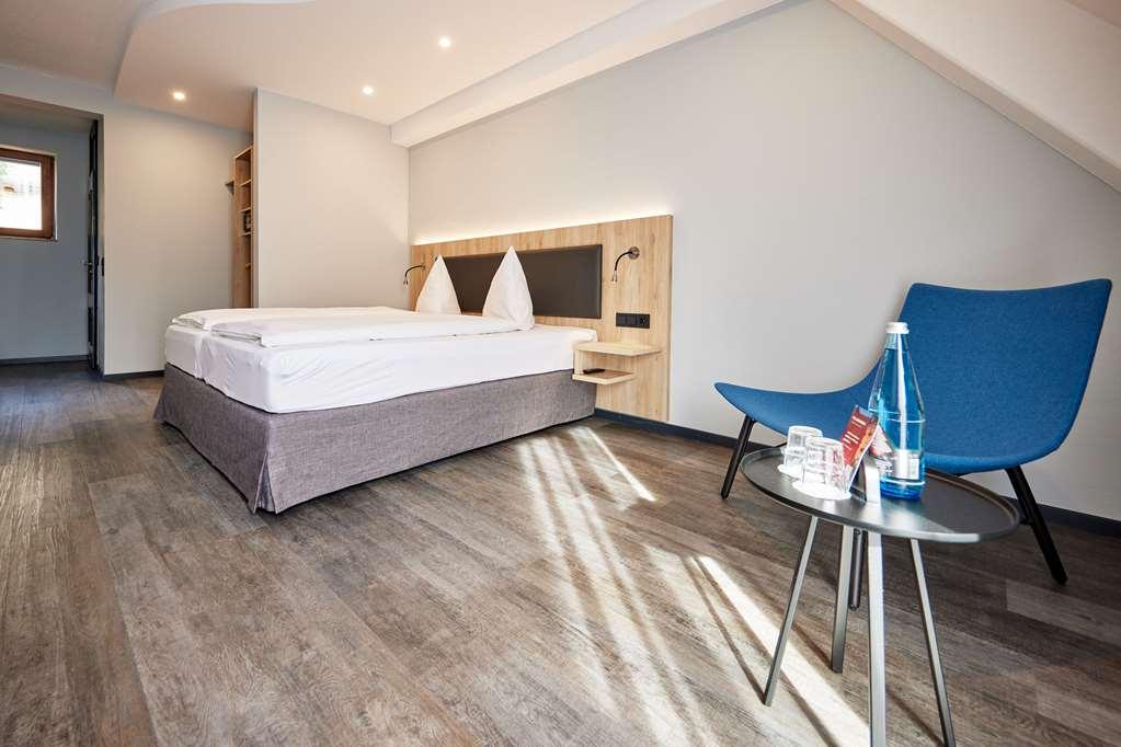 Hotel Zum Roten Baeren Freiburg Δωμάτιο φωτογραφία